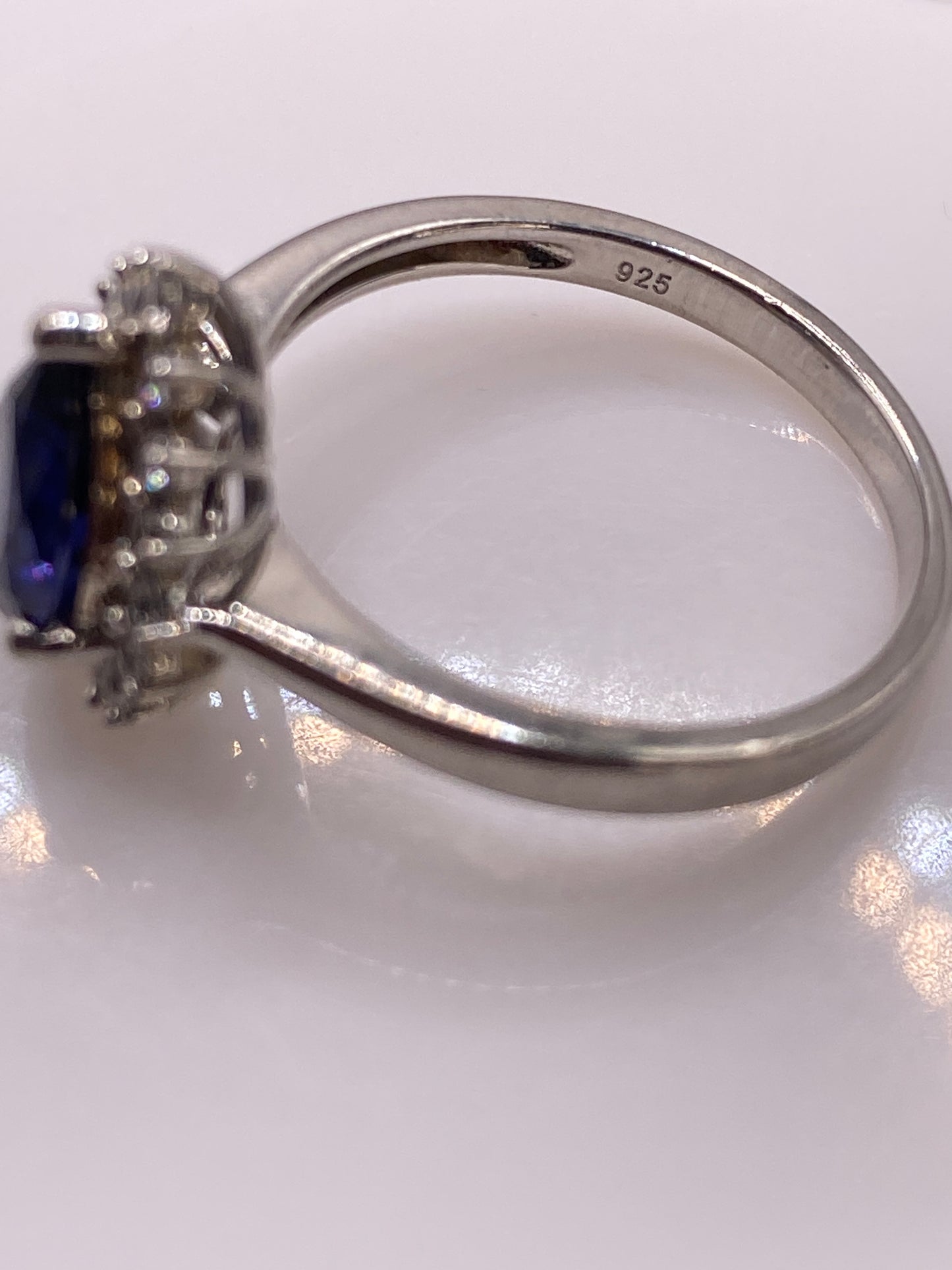 Anillo Plata Solitario Circonia Morada — Halo Envolvente — foto 5