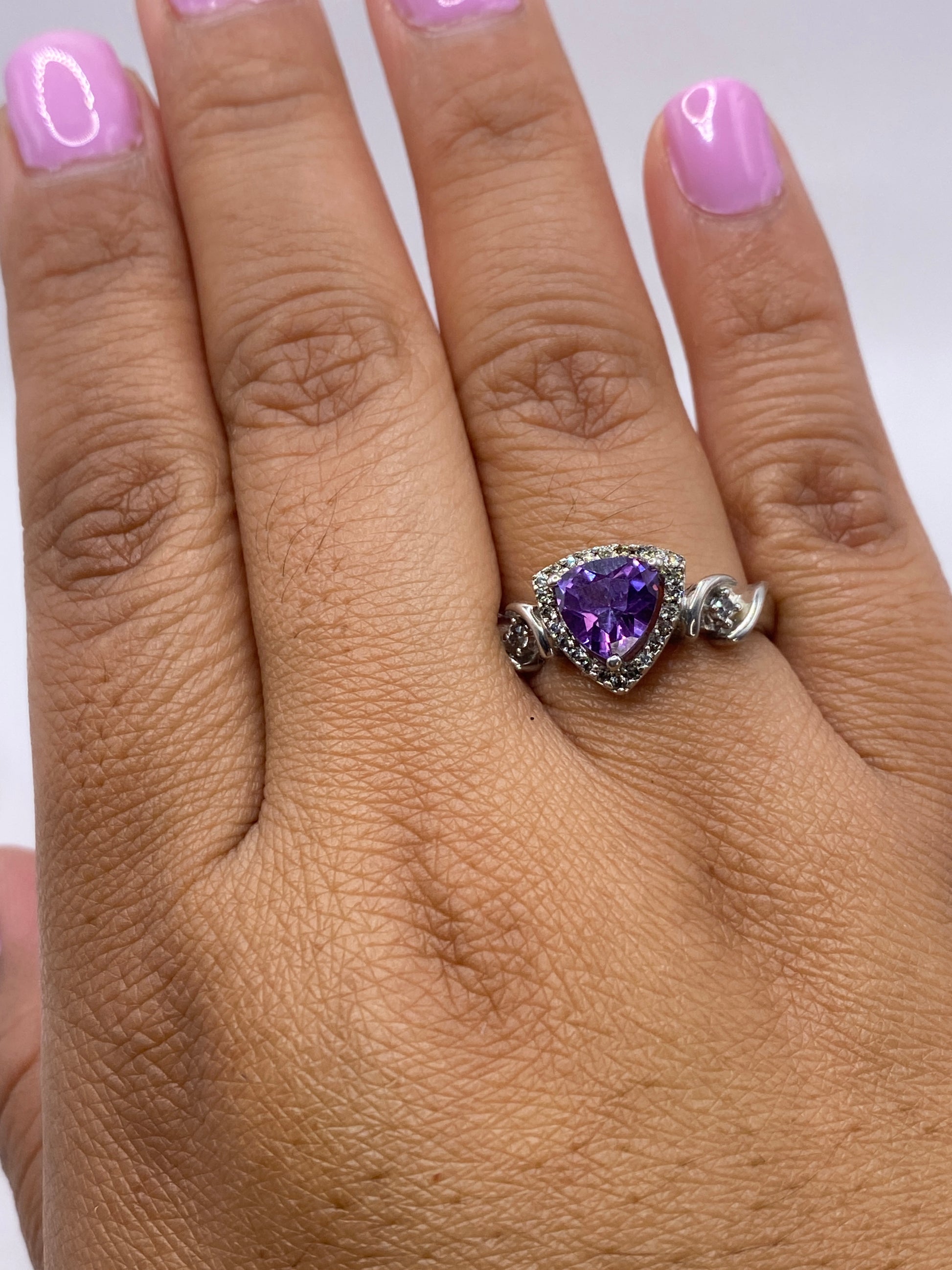 Anillo de Plata Corazón Circonia Morada — Solitario Elegante — foto 4