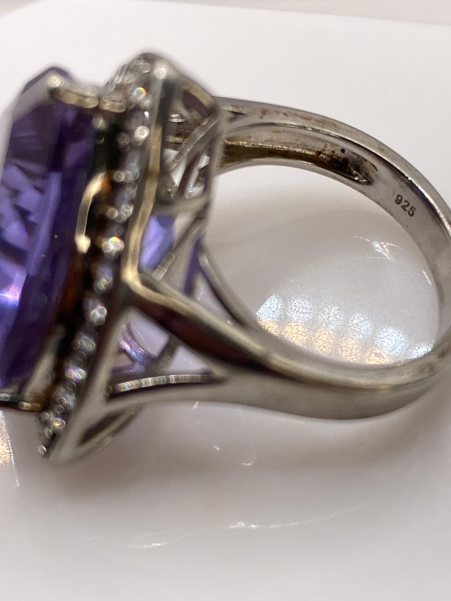 Anillo de Plata Solitario Circonia Morada — Cocktail Elegante — foto 5
