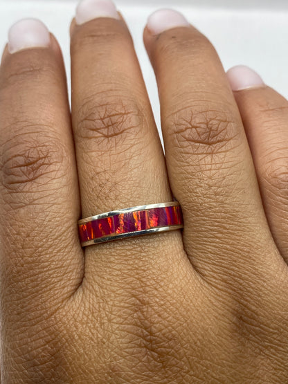 Anillo con sello 950 MEXICO en la banda, sobre escala de peso