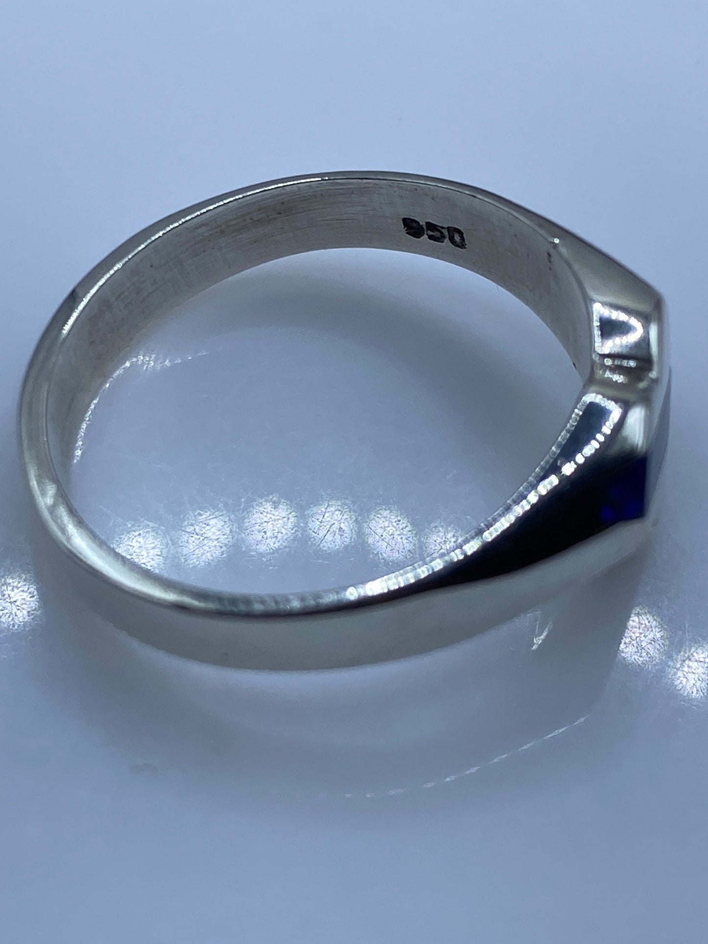 Anillo de Plata Ópalo de Fuego Azul — Diseño Envolvente — foto 5