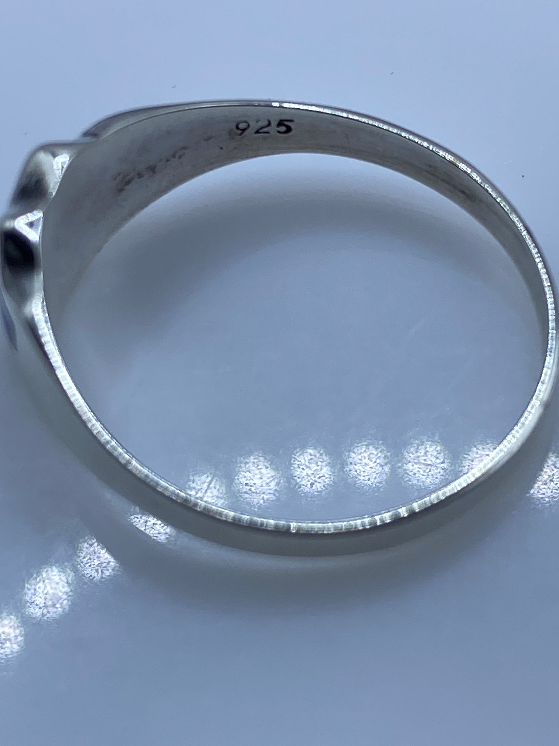 Anillo de Plata con Ópalo de Fuego Azul — Diseño Moderno — foto 5