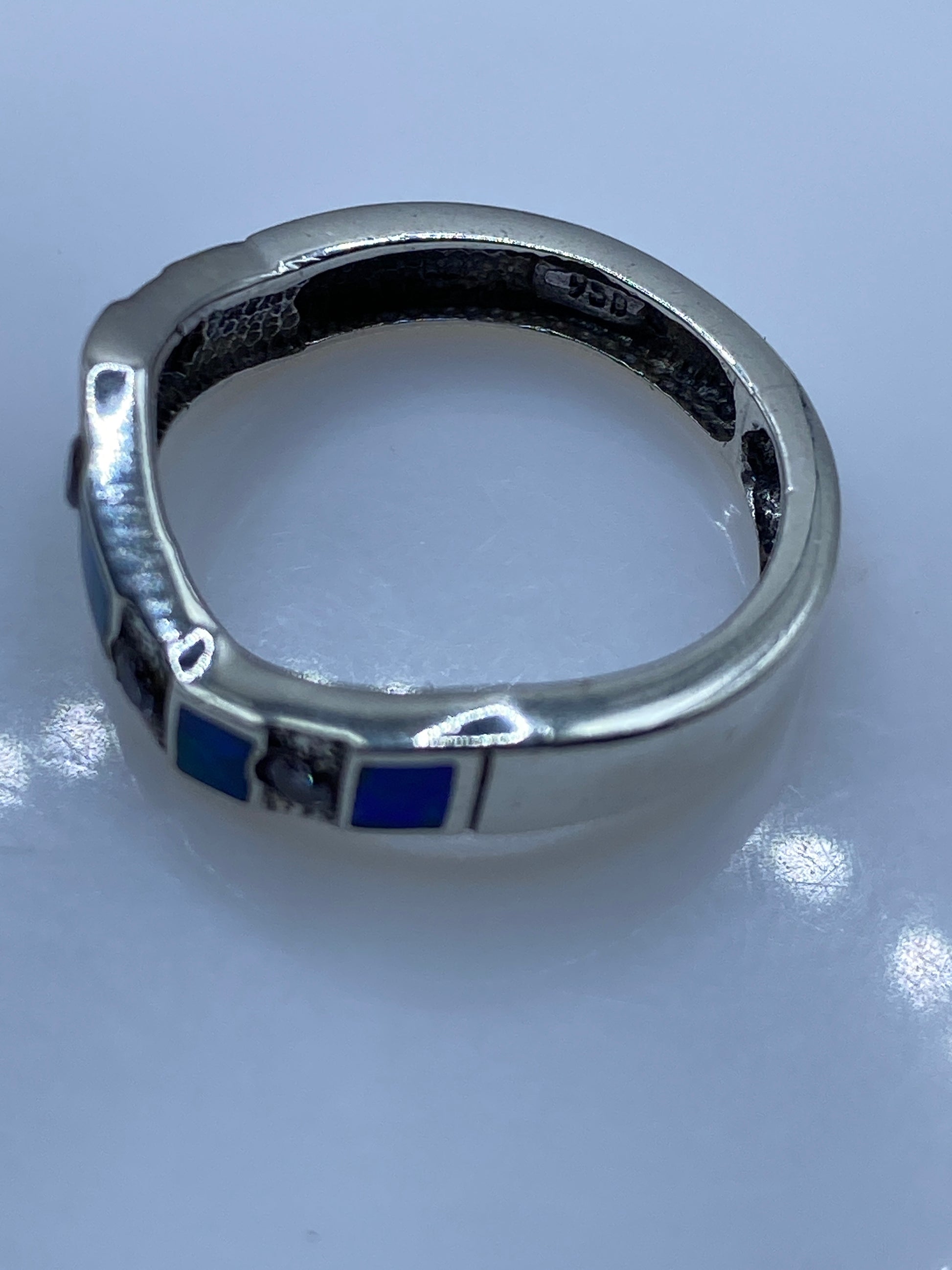 Anillo Ópalo de Fuego Azul en Plata .950 — Diseño Geométrico — foto 5