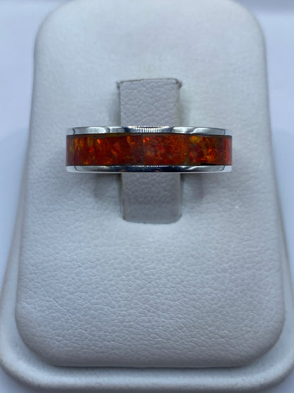 Anillo de plata .950 con ópalo de fuego naranja en estuche blanco