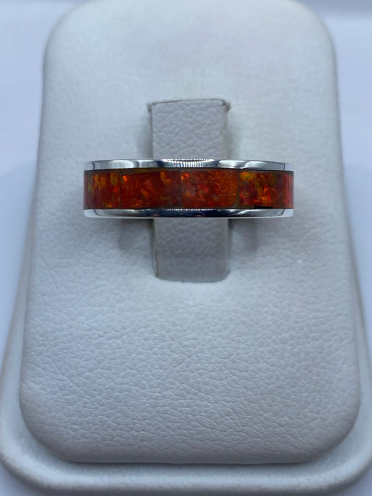 Anillo de plata .950 con ópalo de fuego naranja en estuche blanco