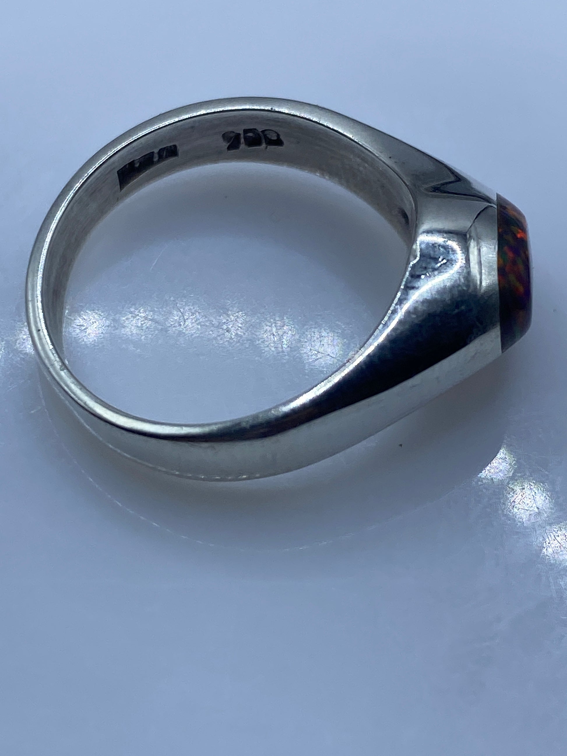 Anillo de Plata Ópalo de Fuego Multicolor — Solitario Elegante — foto 5