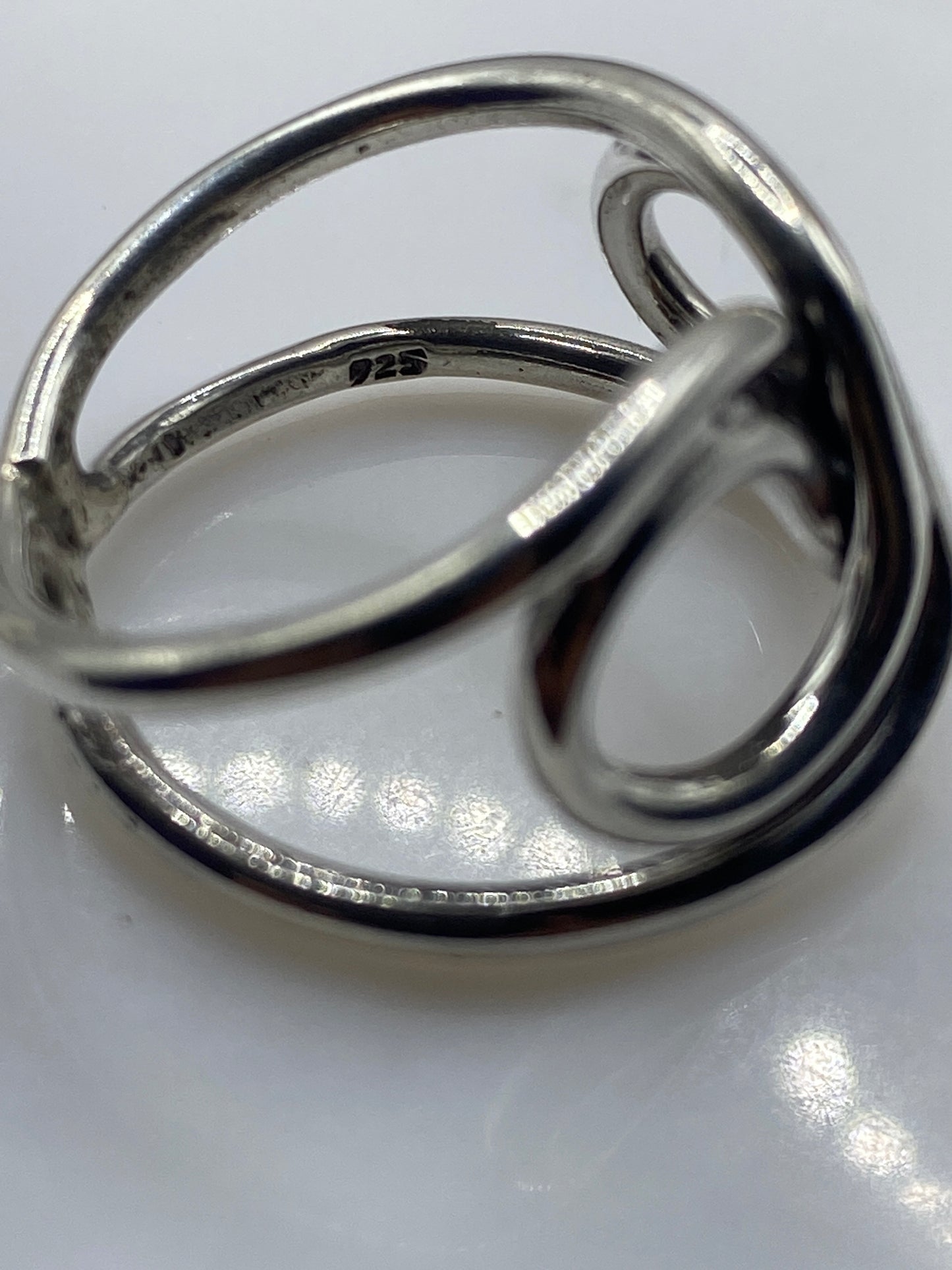 Anillo de Plata Doble Bucle Geométrico — Moderno Minimalista — foto 5