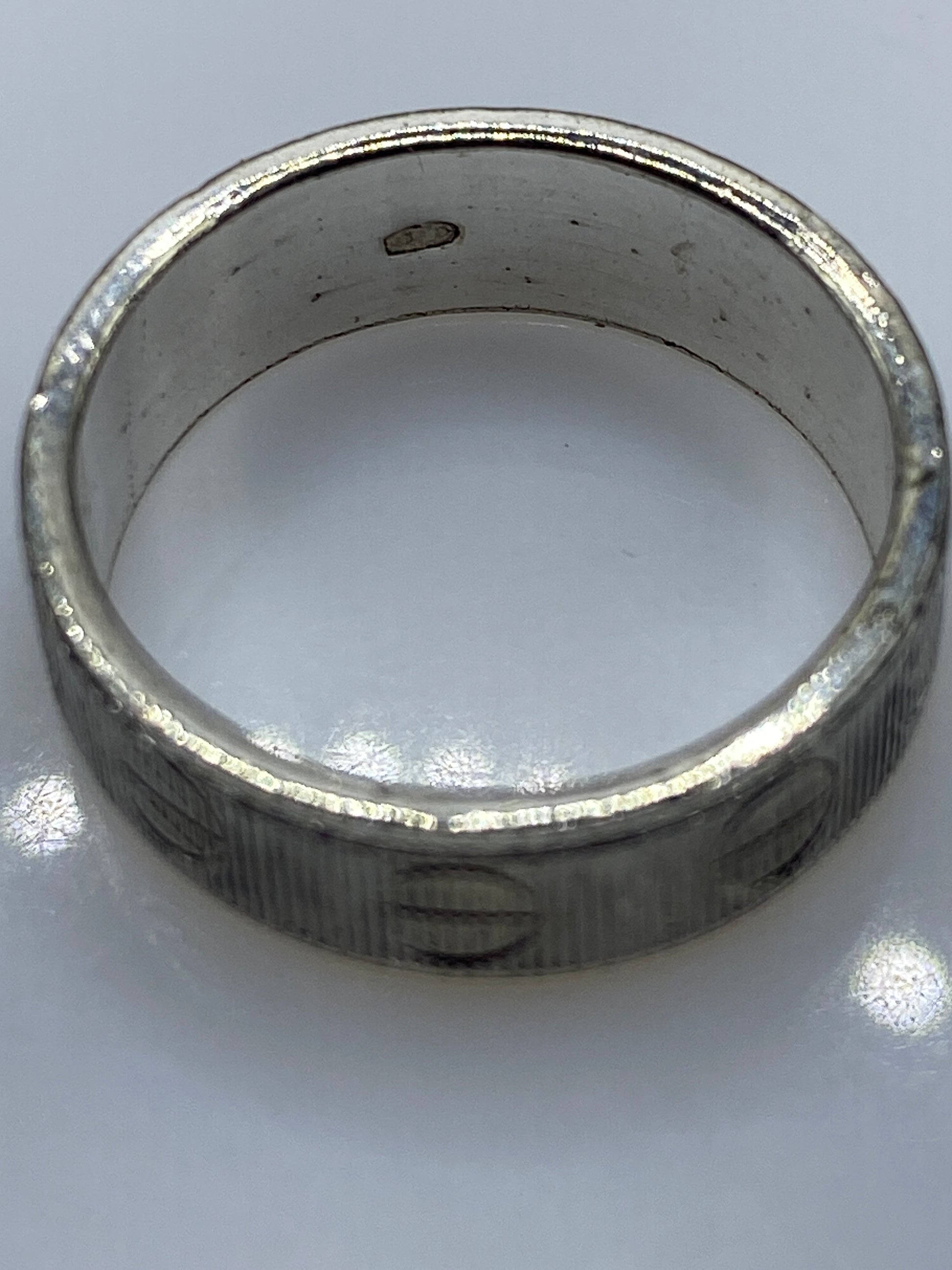 Anillo de Plata Banda Geométrica Texturizada — Unisex — foto 5