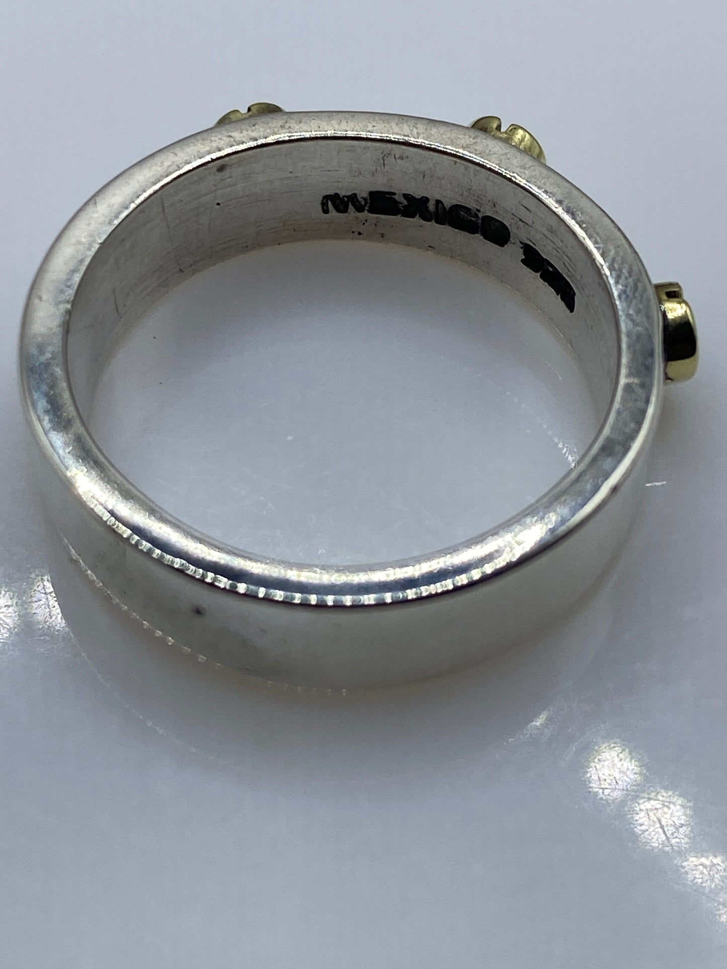 Anillo de Plata Maciza con Detalles Dorados — Sello Moderno — foto 5
