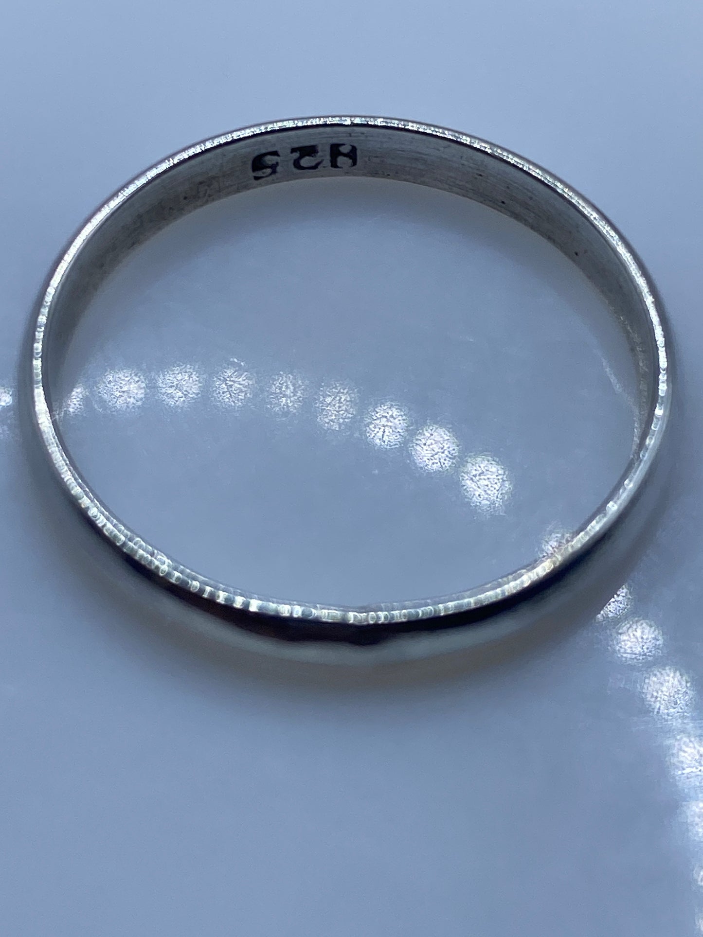 Anillo de Plata Banda Pulida Minimalista — Uso Diario — foto 5