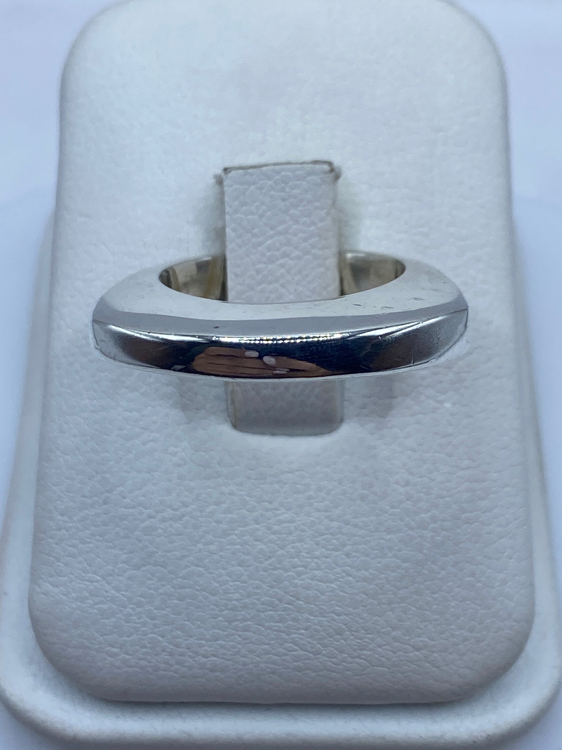 Anillo de Plata Pulida Minimalista — Banda Lisa .925 — foto 1