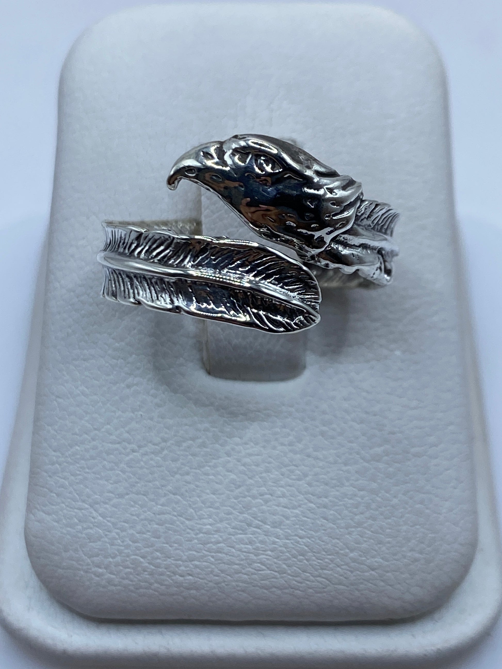Anillo de plata .925 con cabeza de águila tallada, ajustable, diseño étnico de Taxco