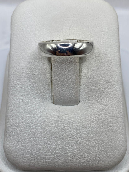 Anillo de plata .925 banda lisa pulida en estuche blanco