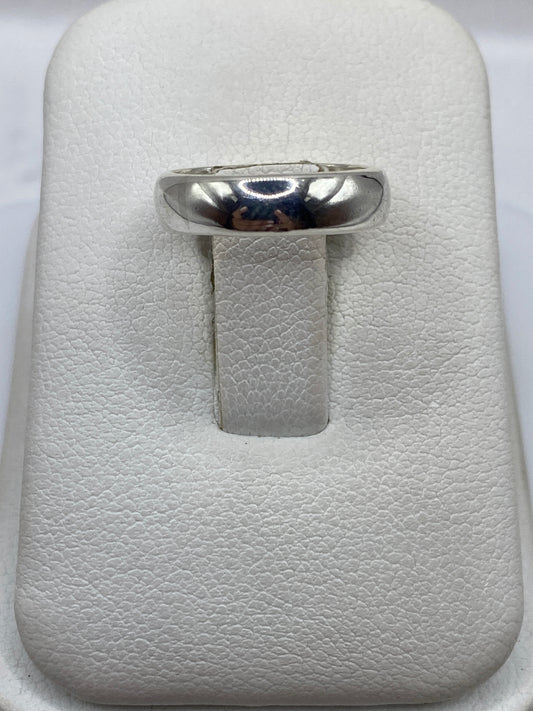 Anillo de plata .925 banda lisa pulida en estuche blanco