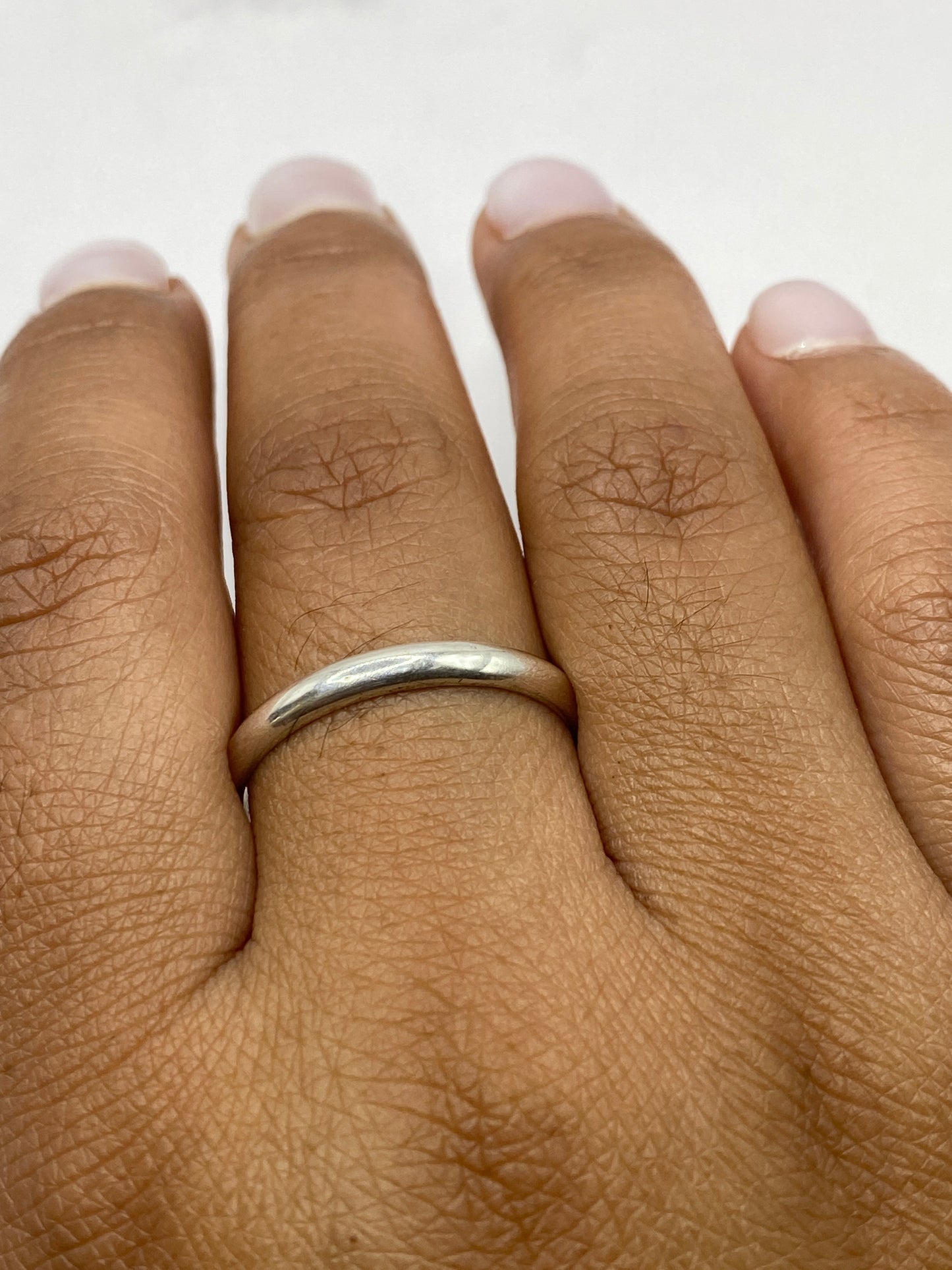 Detalle del anillo banda en la balanza de precisión, peso 2.5 gramos