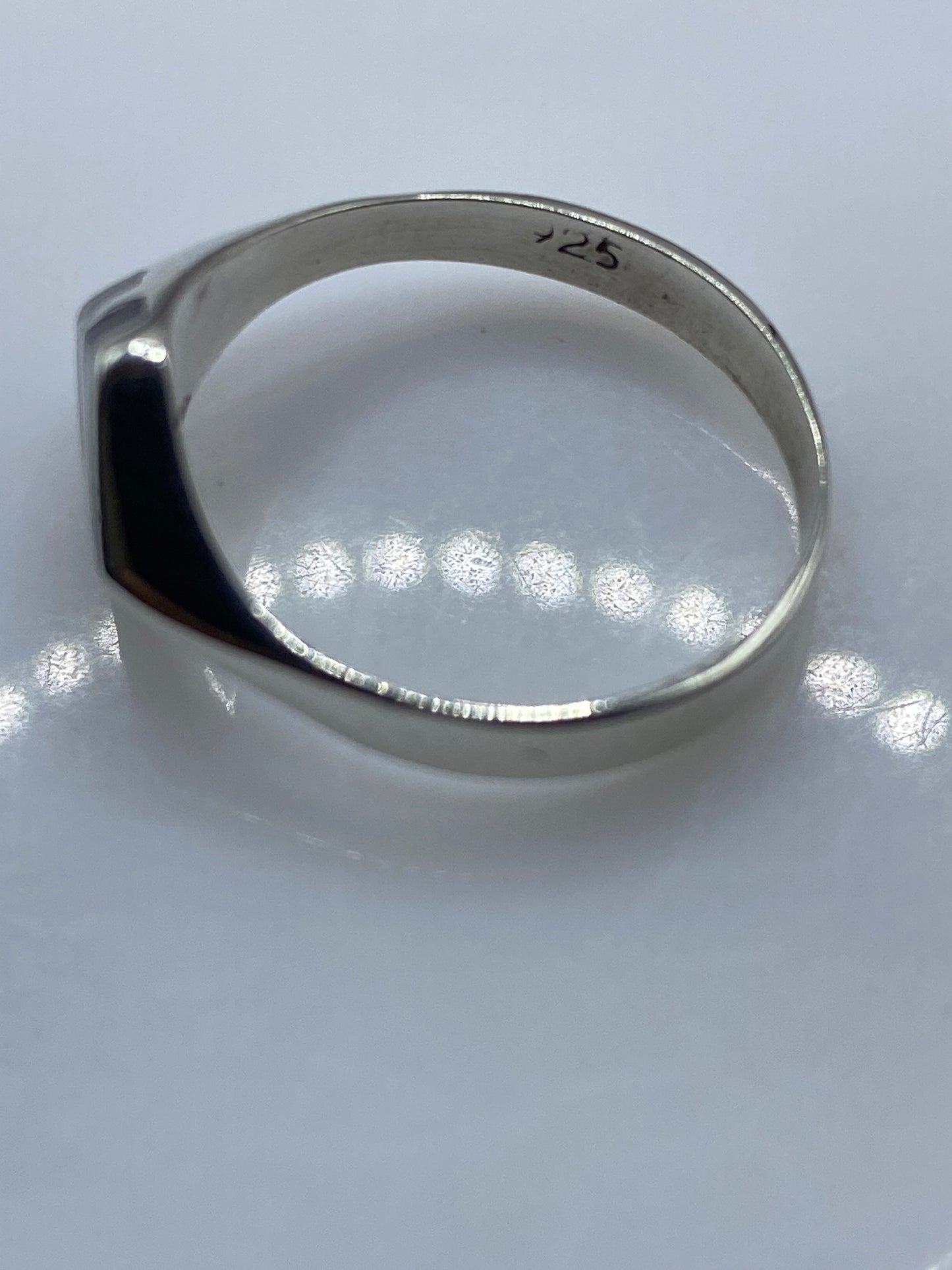 Anillo de Plata con Ónix Negro — Minimalista Unisex — foto 5