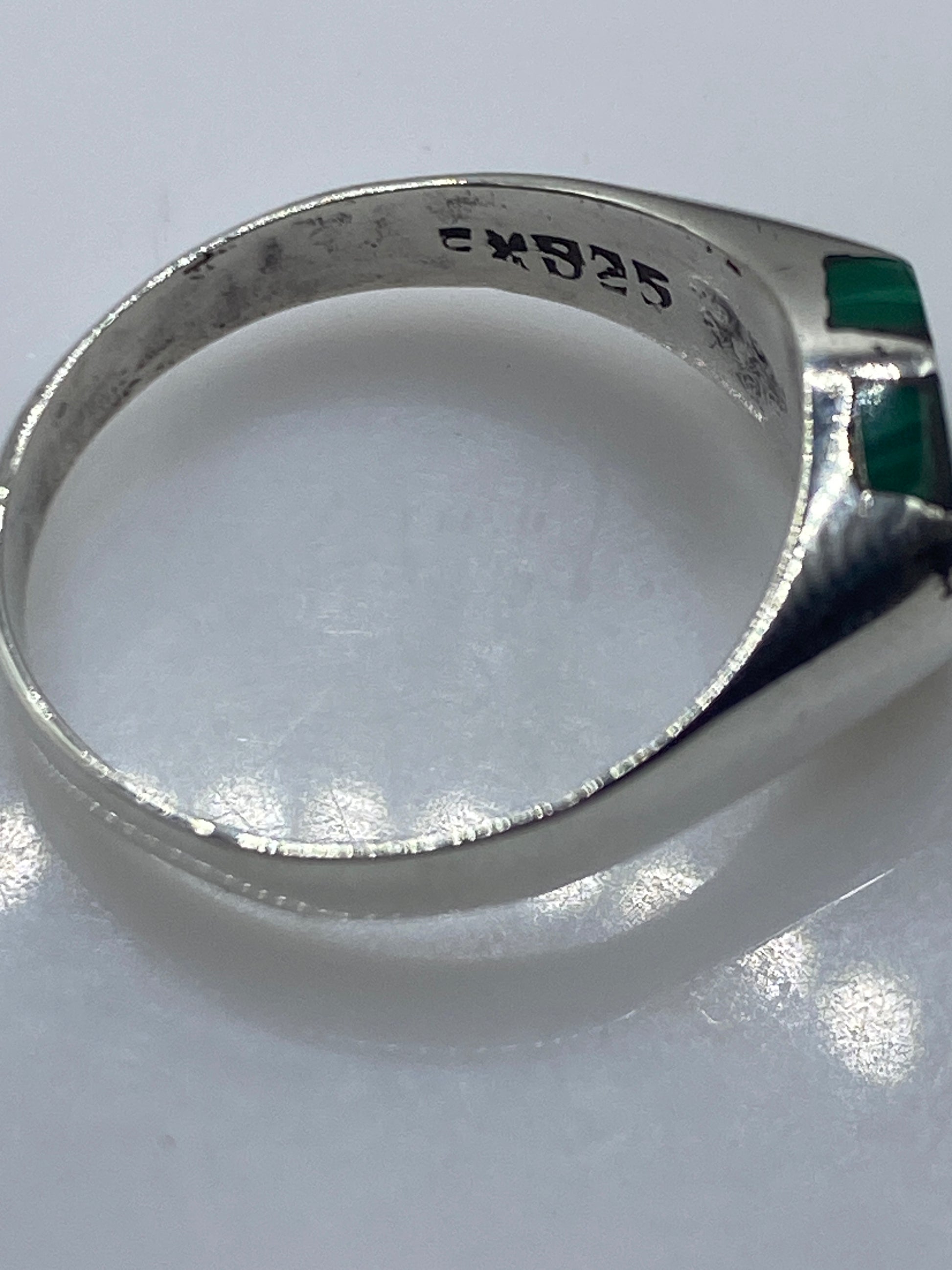 Anillo de Plata con Malaquita Verde — Solitario Minimalista — foto 5