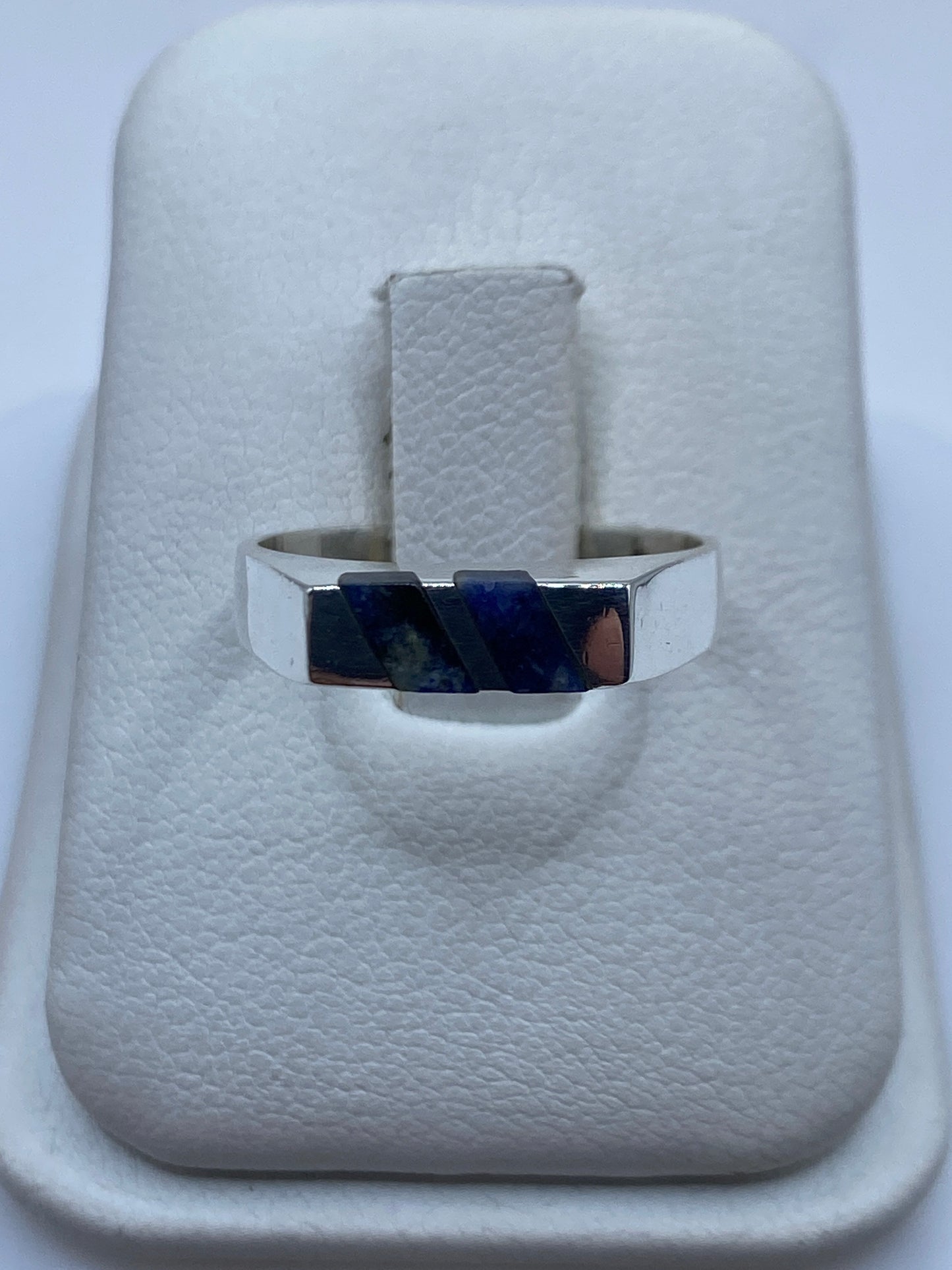 Anillo de Plata con Lapislázuli Azul — Diseño Geométrico — foto 1