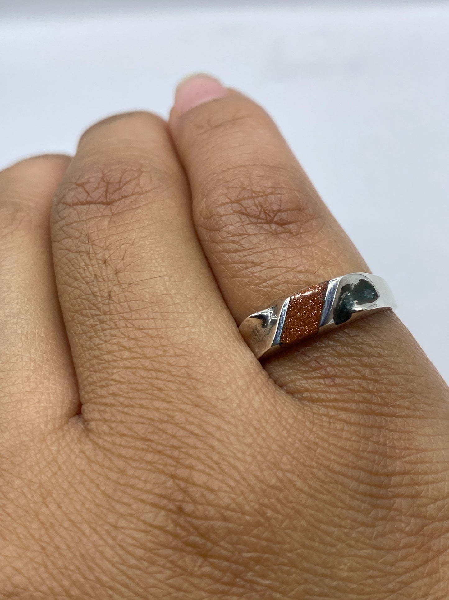 Sello 925 MEXICO grabado en la cara interna del anillo