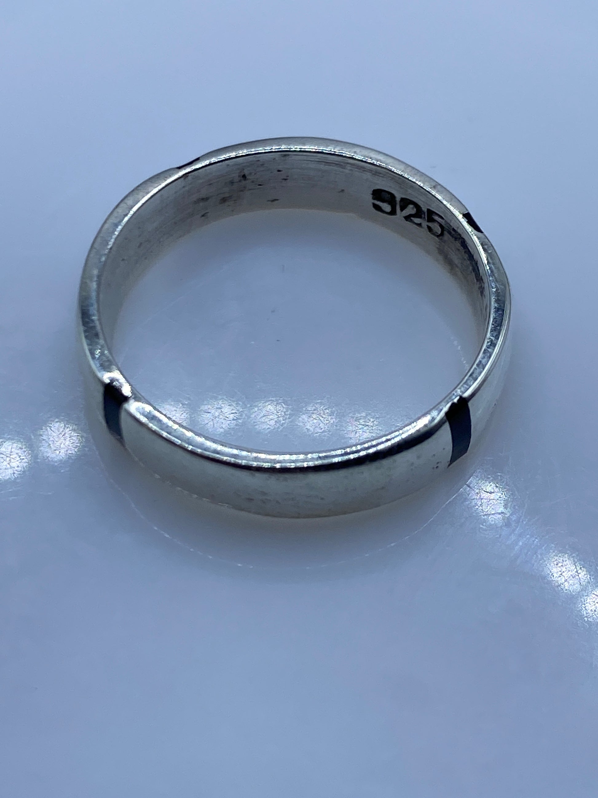 Anillo de Plata con Ónix Negro — Banda Sello Minimalista — foto 5