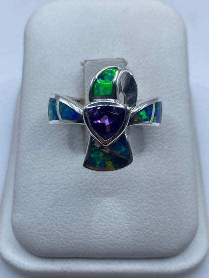 Anillo de plata con ópalo de fuego azul y verde en forma de cruz artesanal