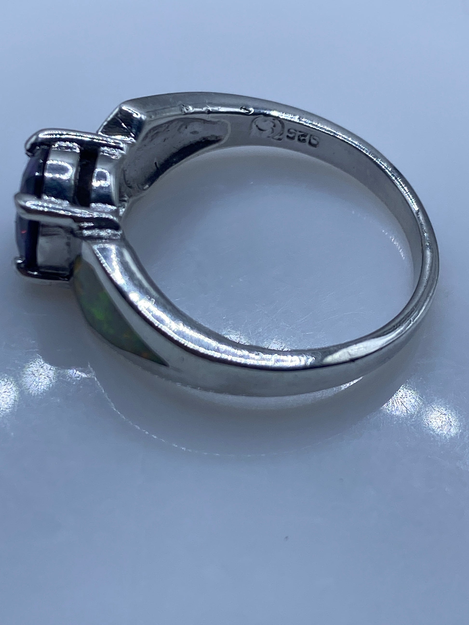 Anillo de Plata con Ópalo de Fuego — Diseño Solitario — foto 5