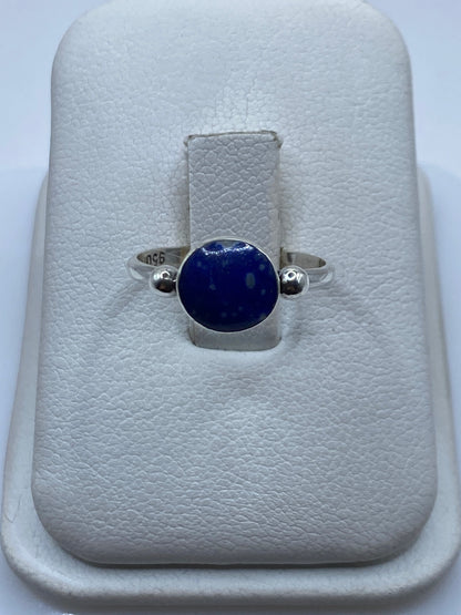 Anillo de plata .950 con lapislázuli azul en estuche blanco