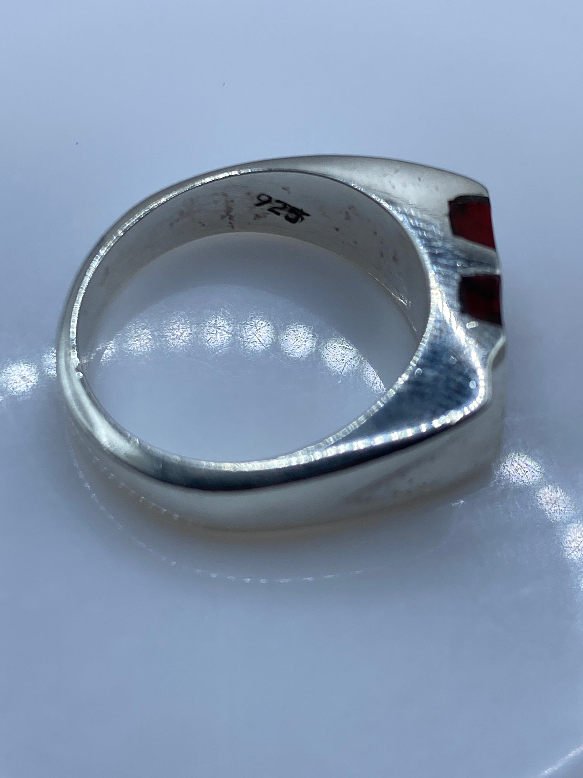 Anillo de Plata con Coral Rojo — Geométrico Moderno — foto 5