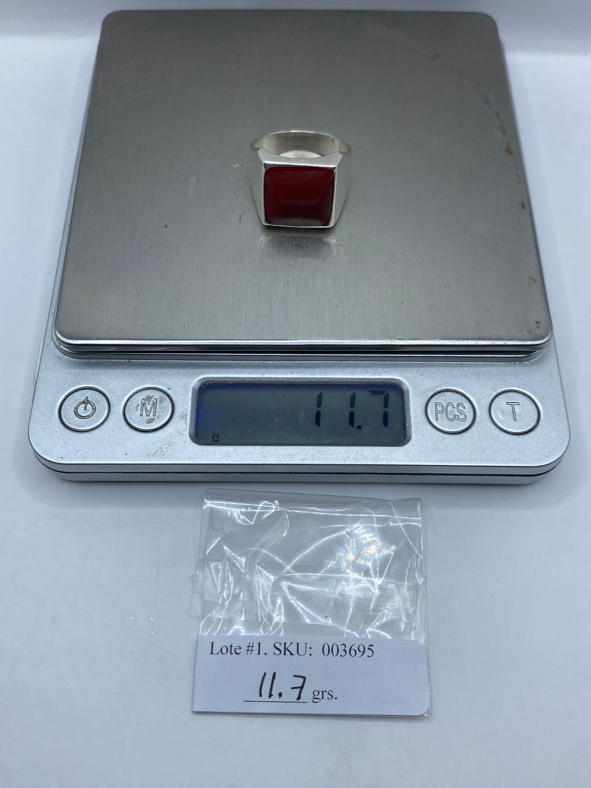 Anillo de Plata Solitario con Piedra Roja — Diseño Robusto — foto 6