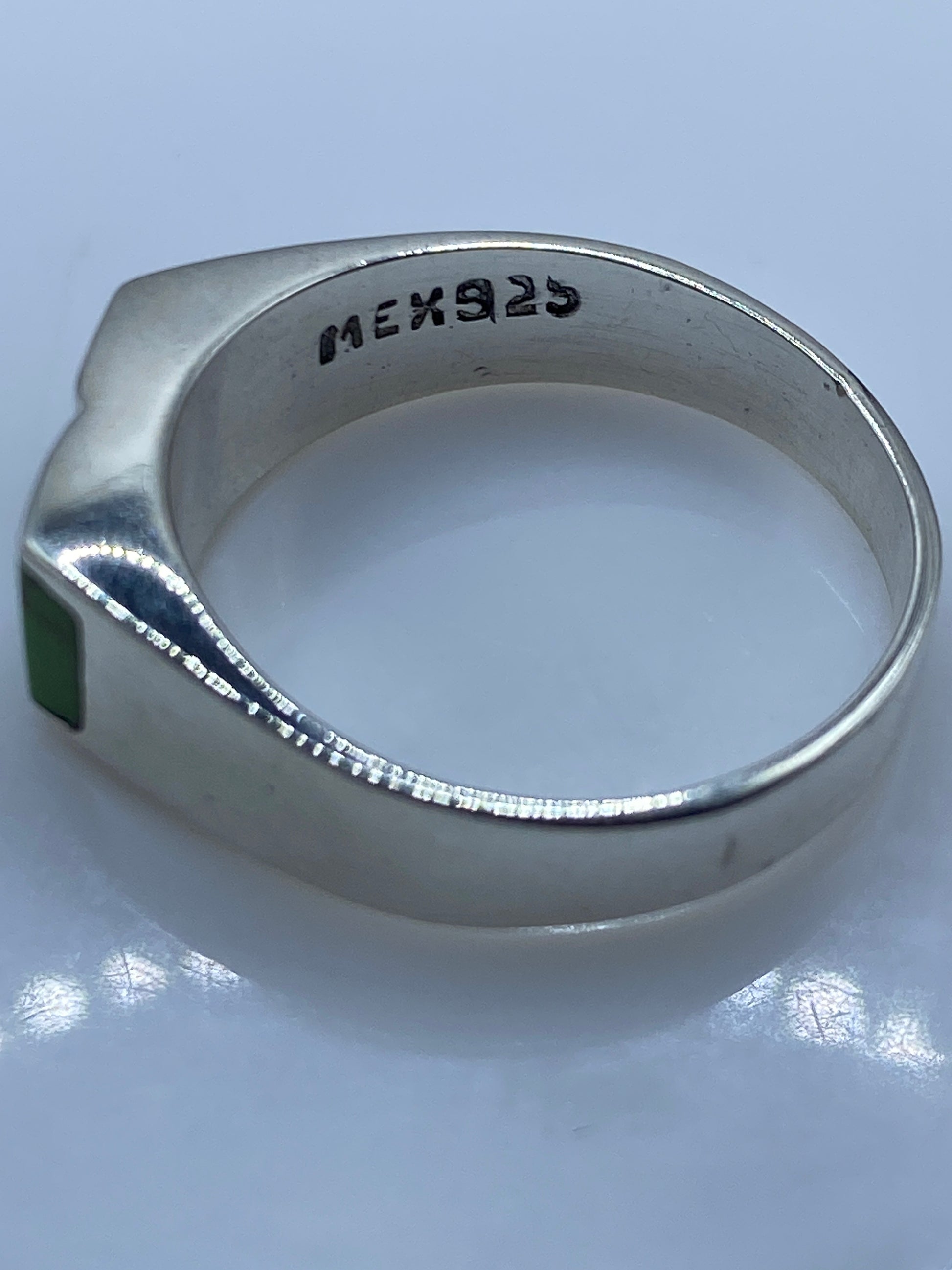 Anillo de Plata con Piedra Verde — Sello Geométrico Unisex — foto 5