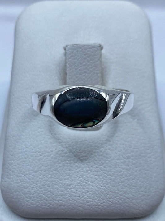 Anillo de plata .925 con onix negro pulido, vista frontal