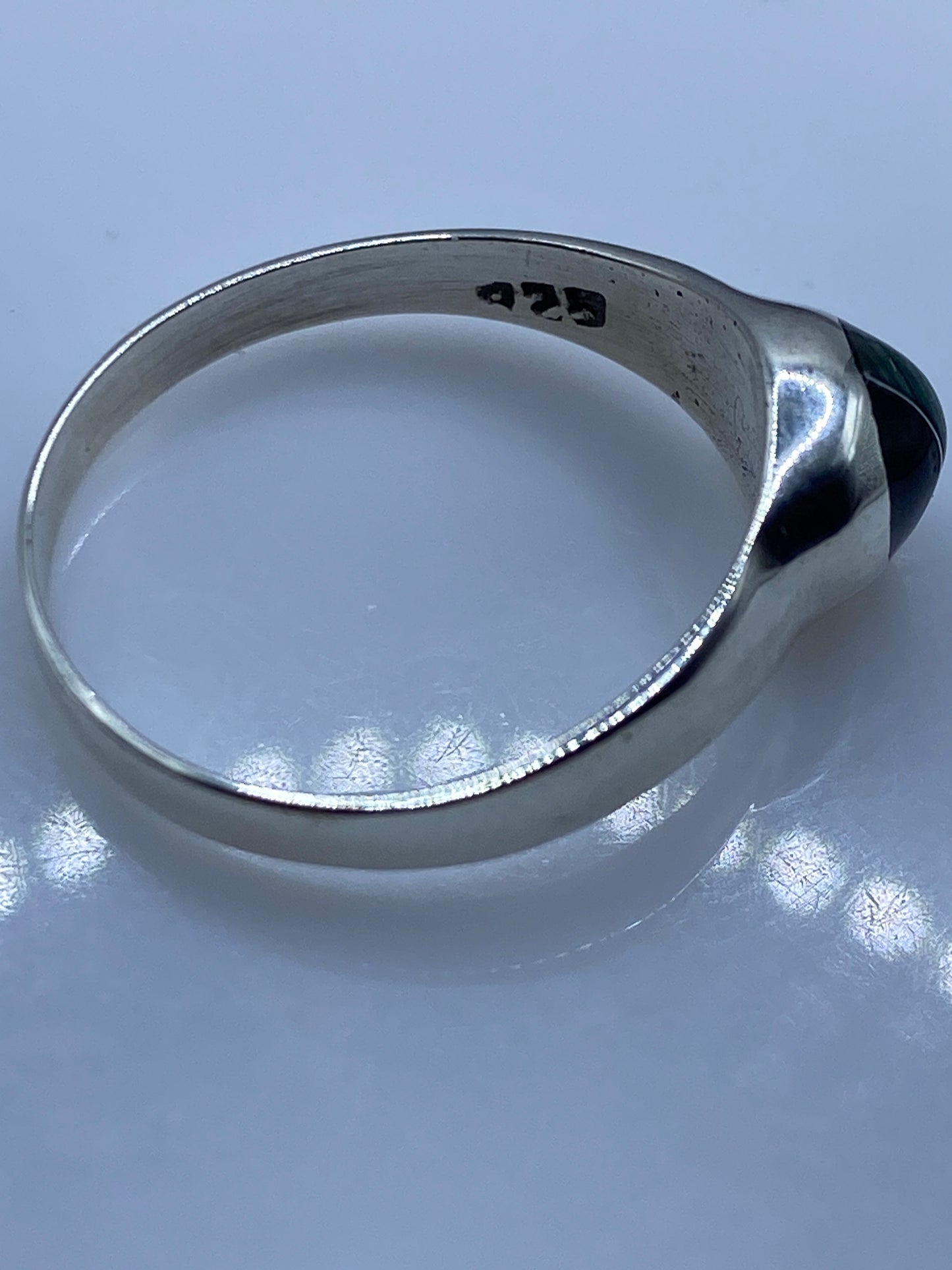 Anillo de Plata Solitario Malaquita Verde — Minimalista — foto 5