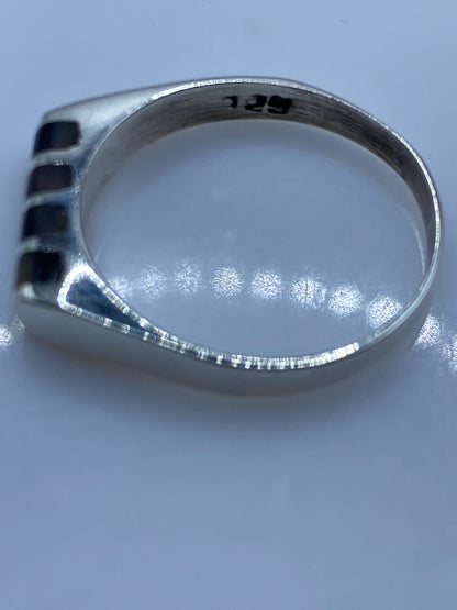 Anillo de Plata Minimalista con Piedras — Diseño Moderno — foto 5