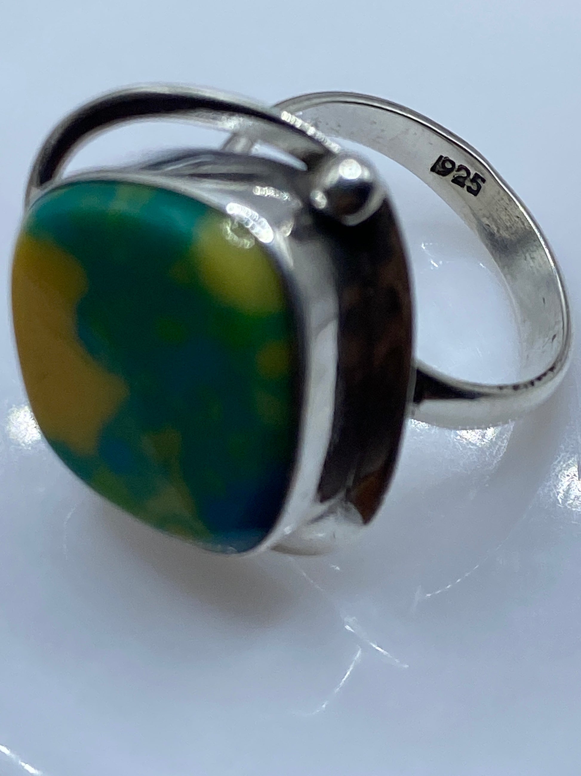 Anillo Ajustable Ópalo de Fuego Amarillo-Verde — Étnico Taxco — foto 5
