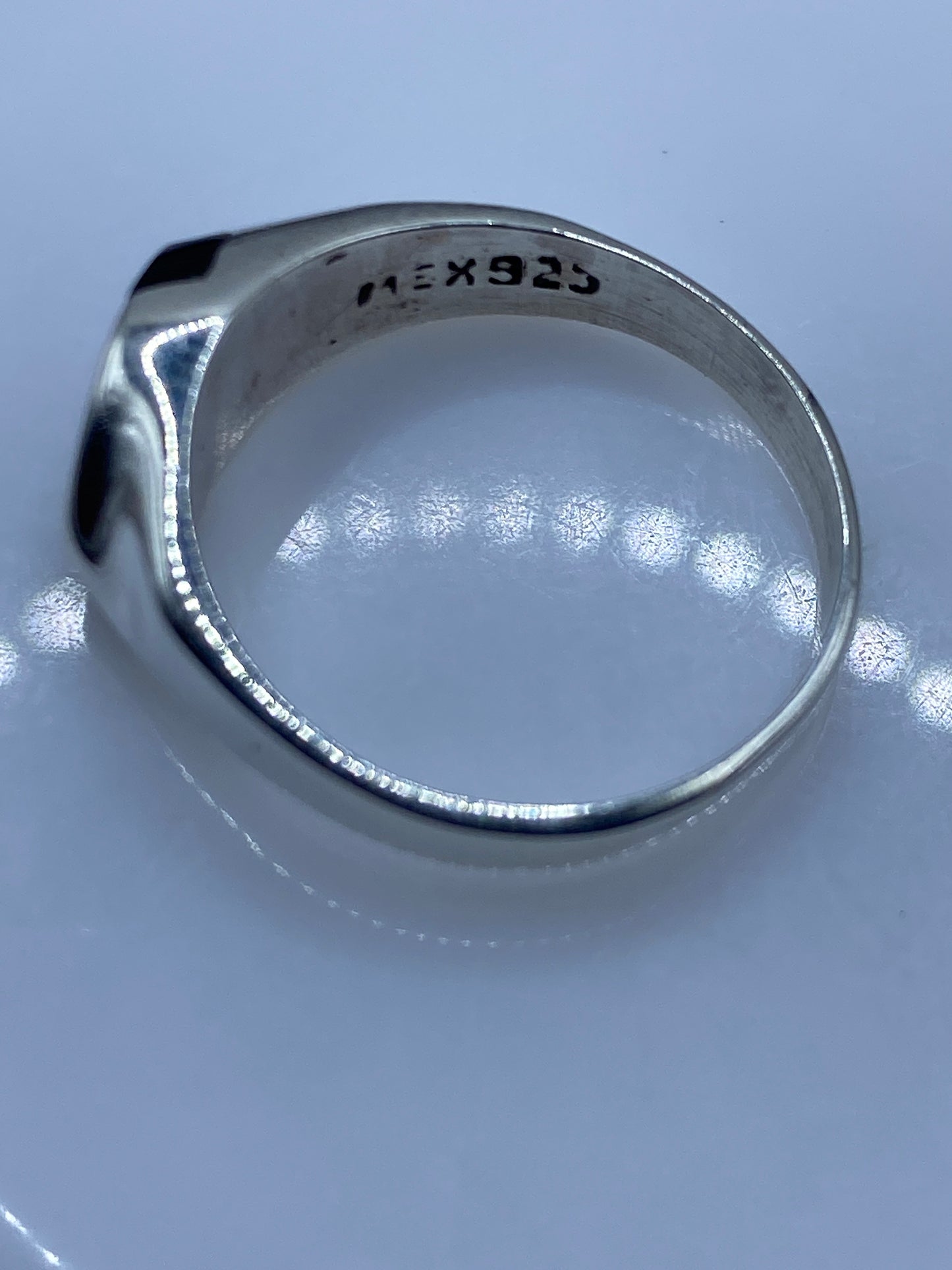 Anillo de Plata con Ónix Negro — Diseño Moderno Unisex — foto 5