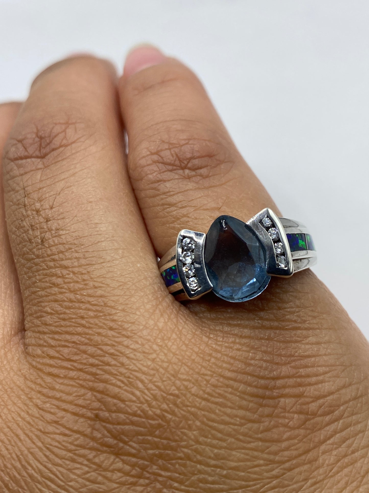 Sello .925 MEXICO en el interior del anillo de ópalo de fuego artesanal