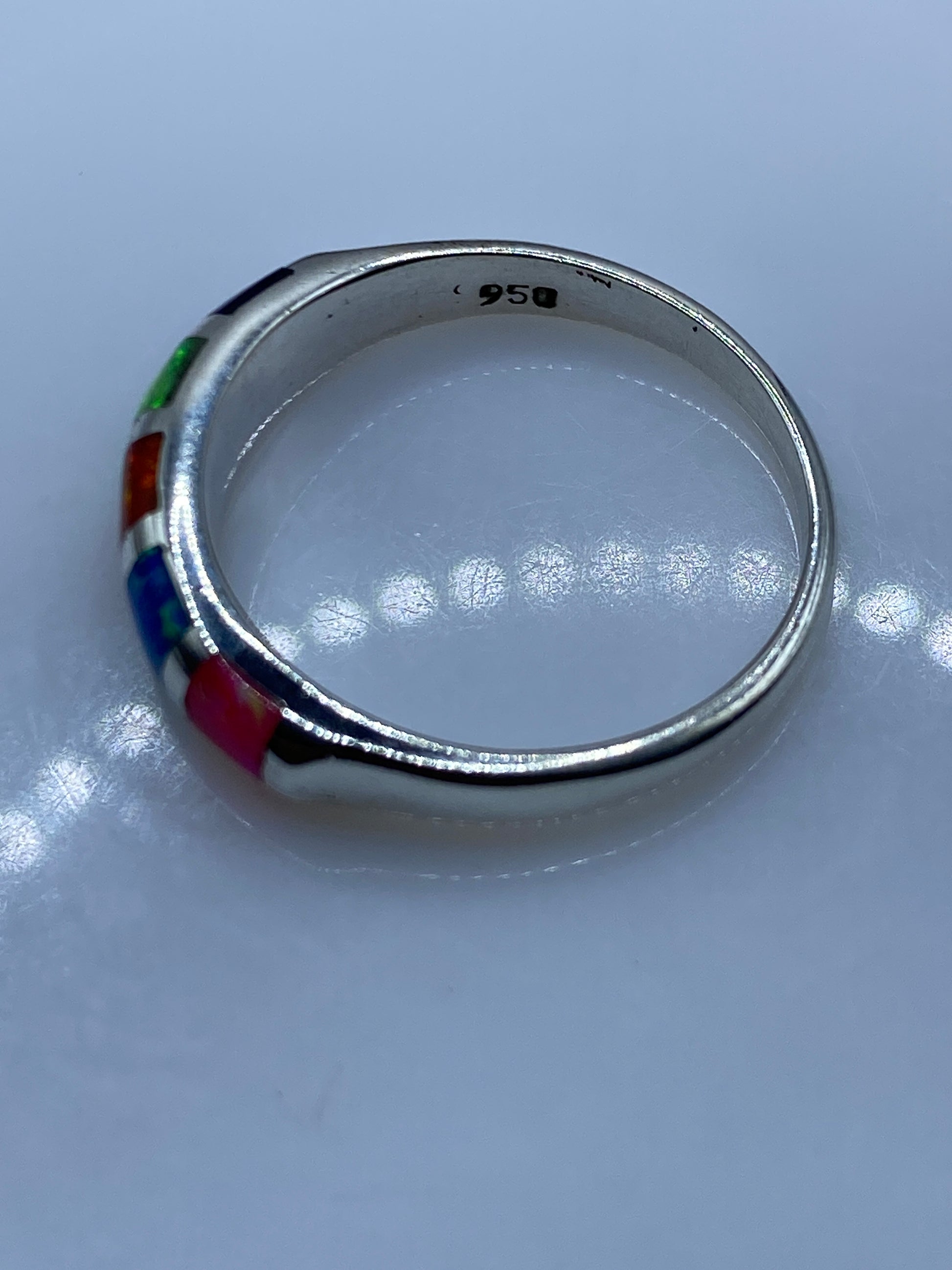 Anillo de Plata Ópalo de Fuego Multicolor — Elegancia Natural — foto 5