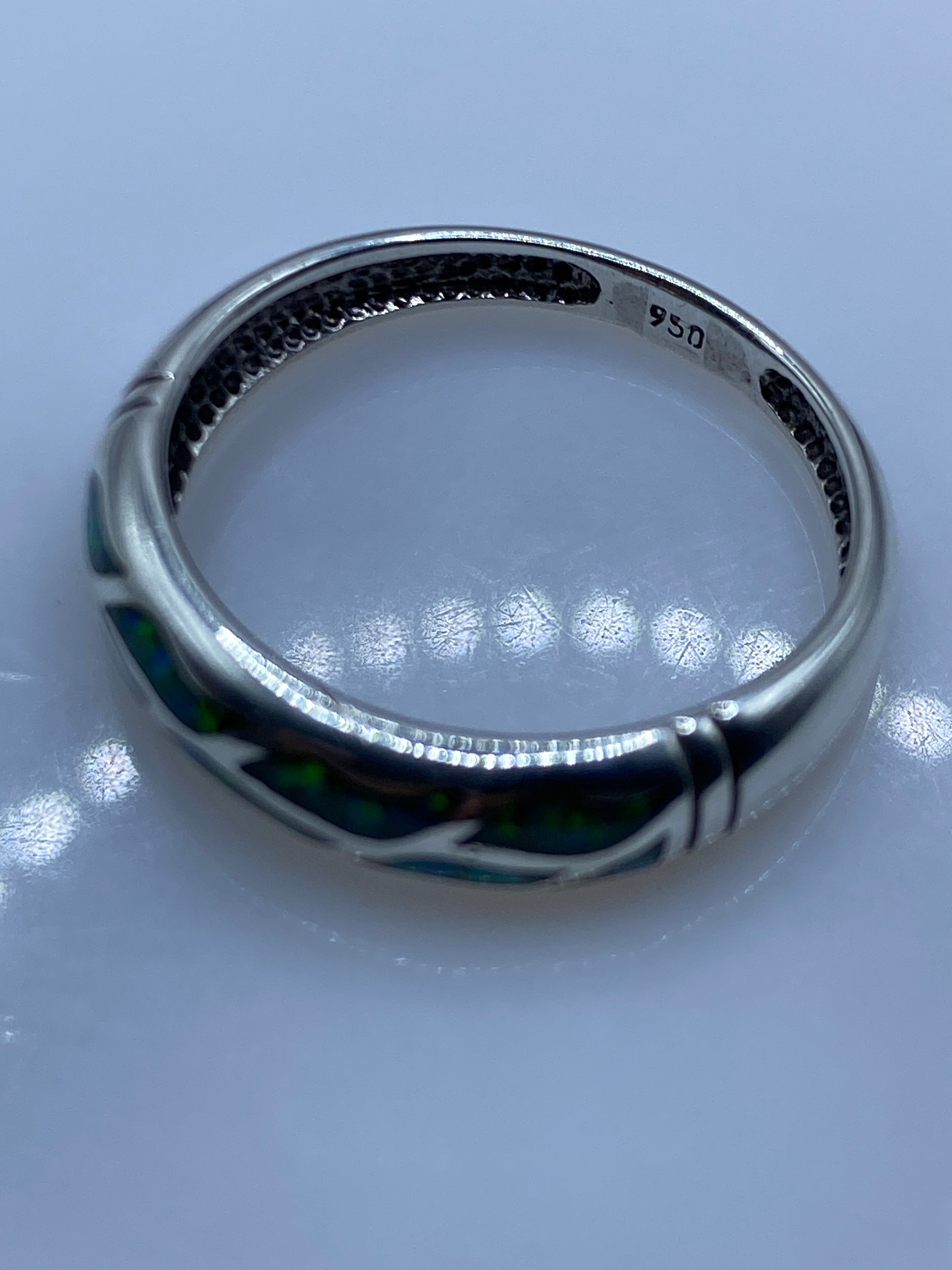 Anillo de Plata Ópalo de Fuego Verde — Diseño Contemporáneo — foto 5