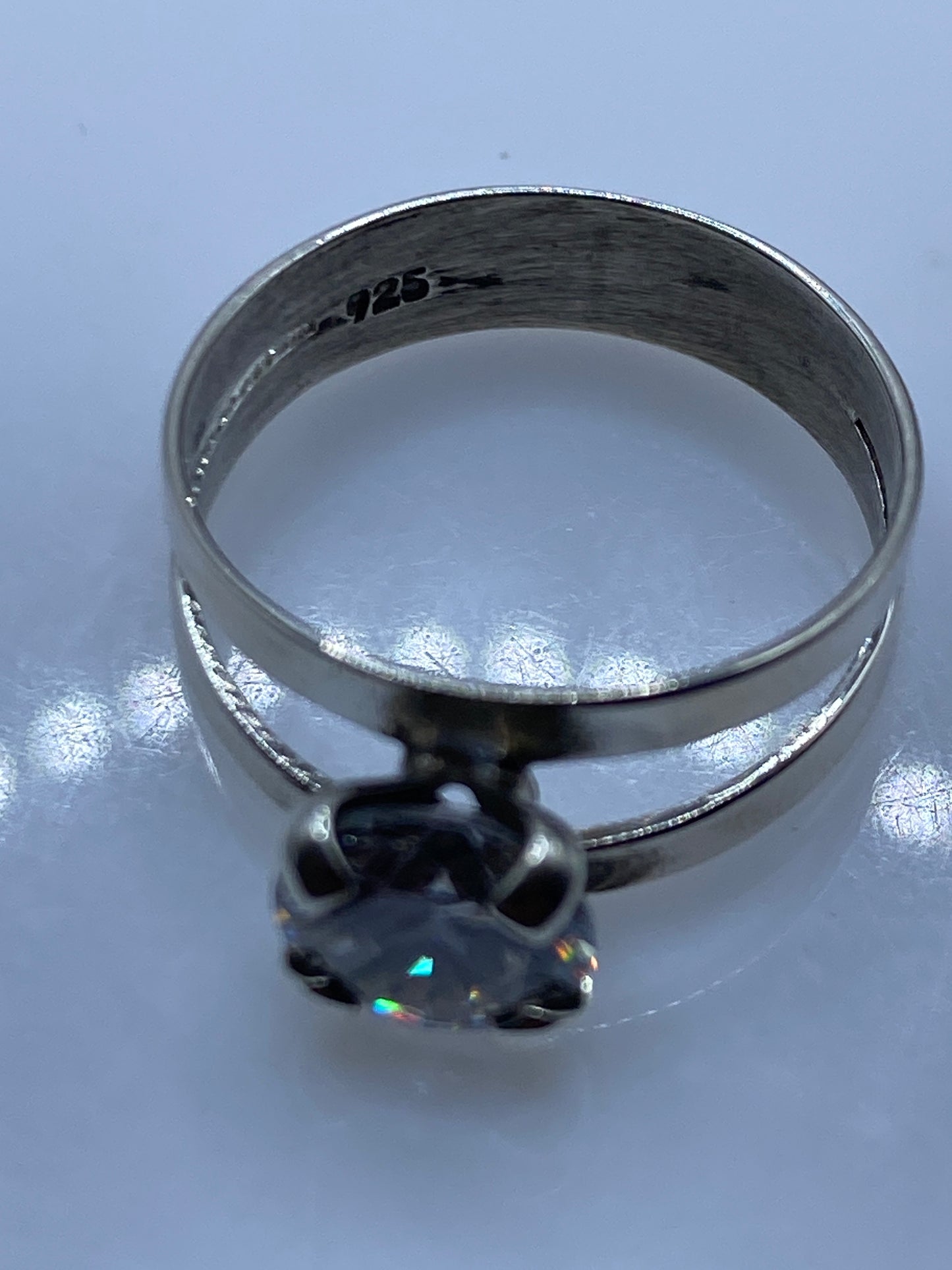 Anillo Solitario Circonia Blanca Plata .925 — Elegancia Pura — foto 5