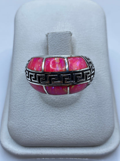 Anillo de plata .950 con Ópalo de Fuego rosa y naranja en estuche blanco