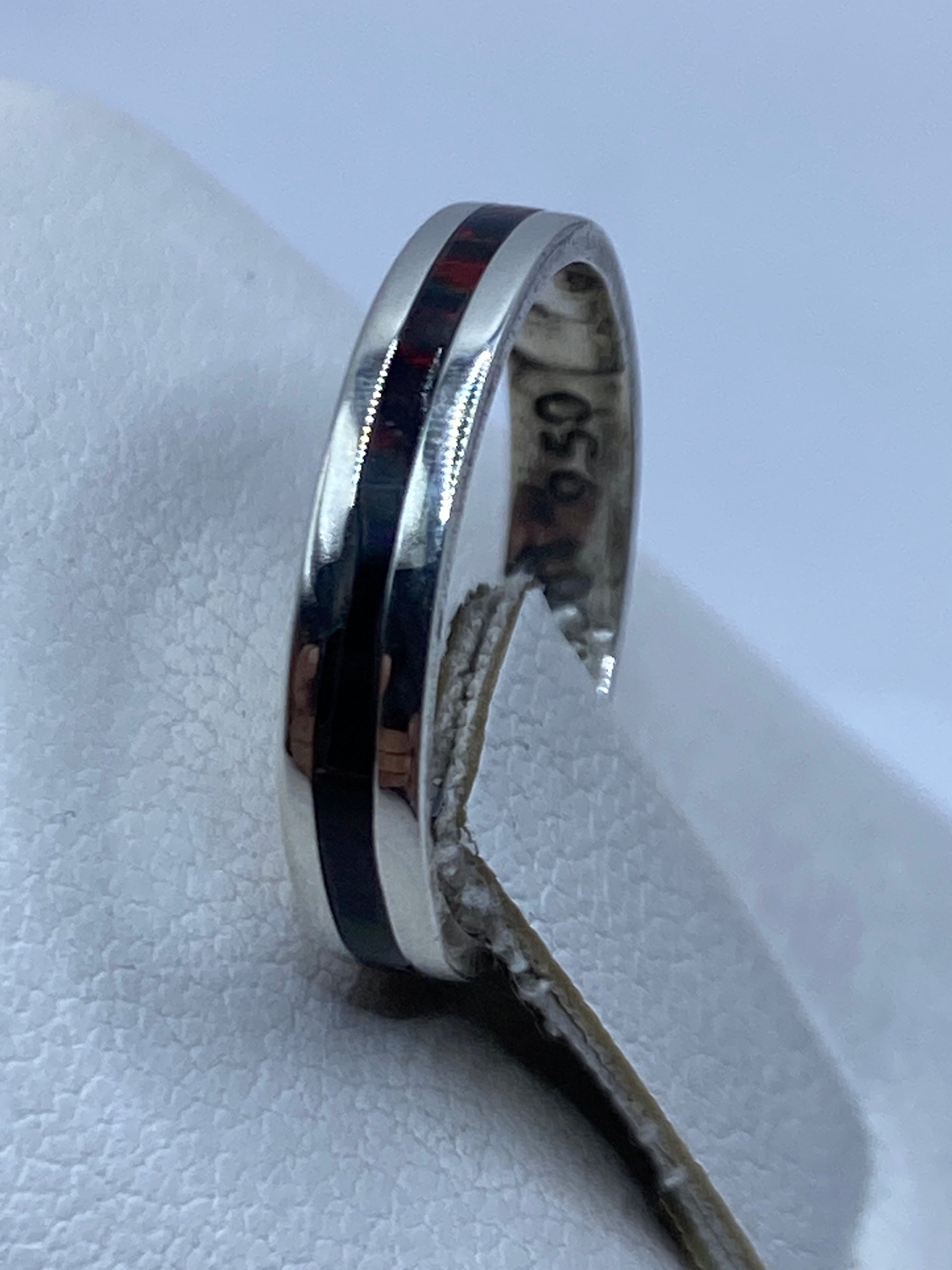 Anillo minimalista en plata pura .950 sello MEXICO en la banda interior
