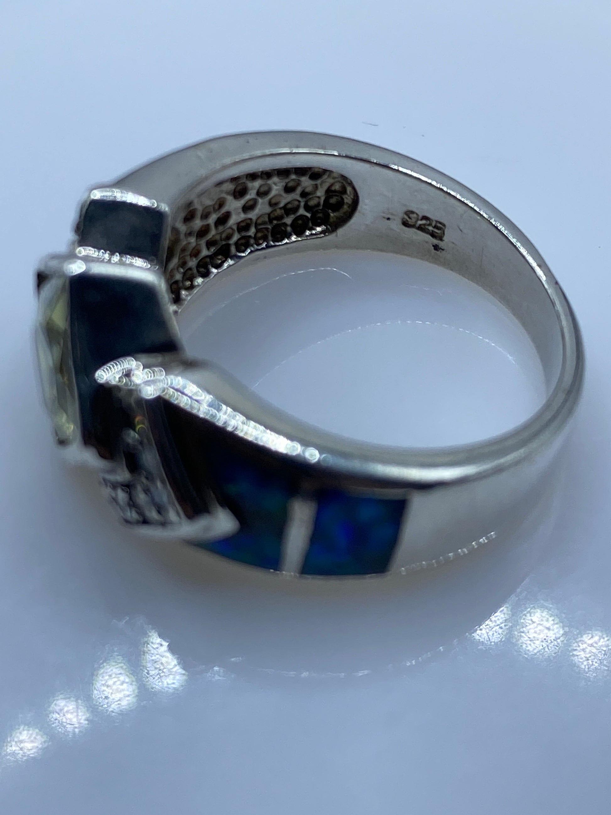 Anillo de Plata Ópalo de Fuego Azul — Solitario Estructurado — foto 5