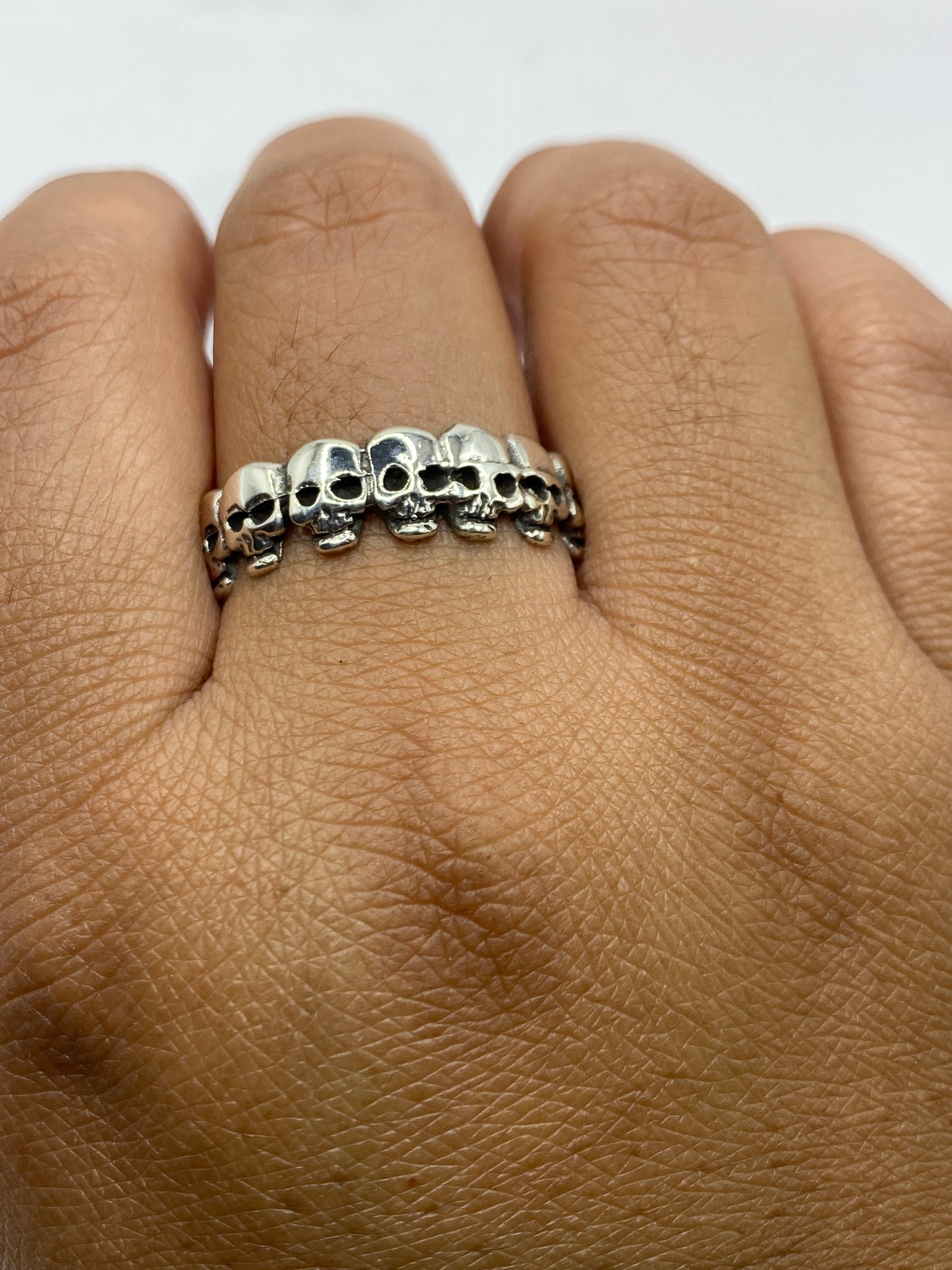 Anillo de sello sobre balanza: 5.4 gramos de plata .925 auténtica de Taxco