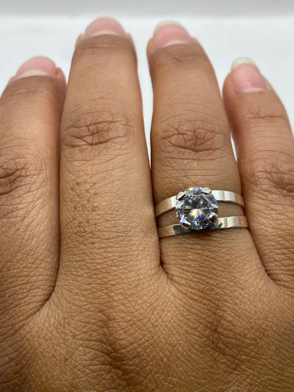 Anillo solitario con sello .925 MEXICO grabado en la banda interior