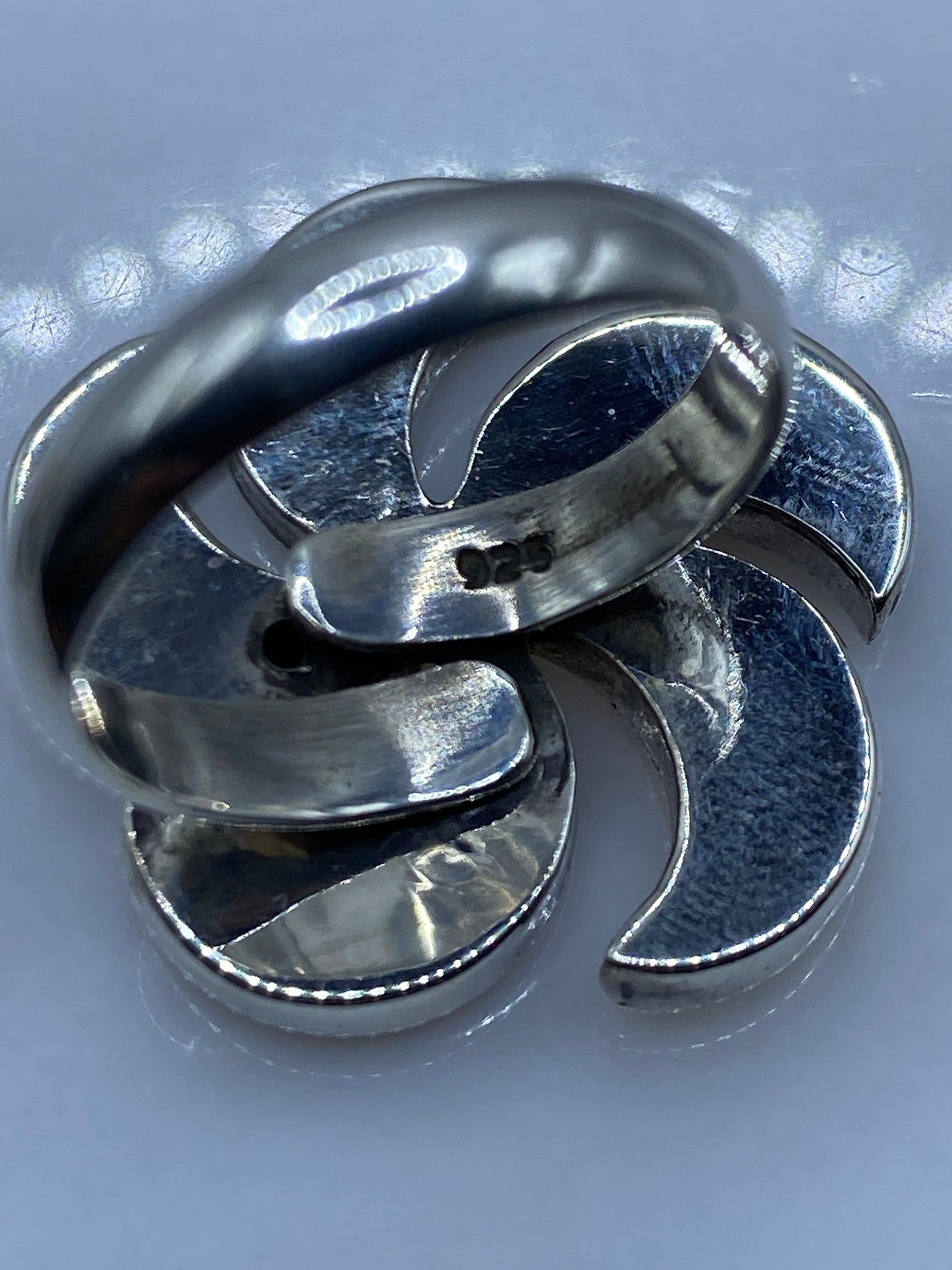 Anillo de Plata Ónix Negro Ajustable — Elegancia Mineral — foto 5