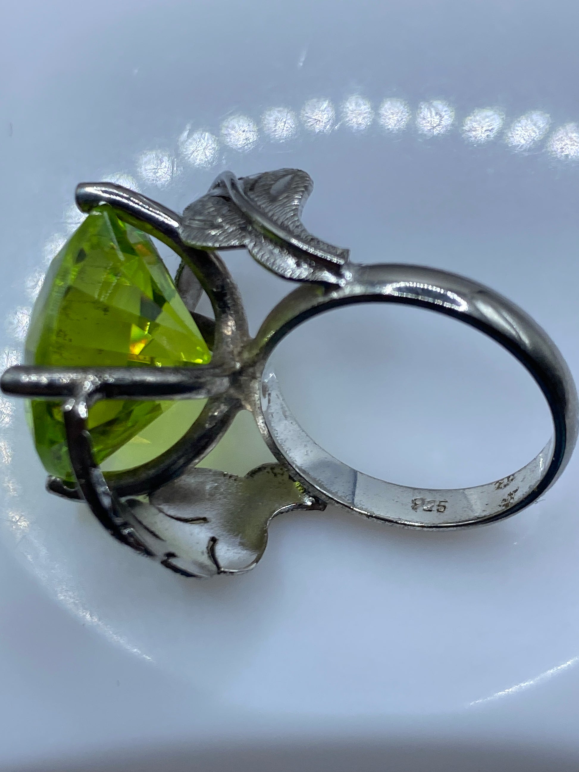 Anillo de Plata Circonia Verde Limón Artesanal Taxco — foto 5