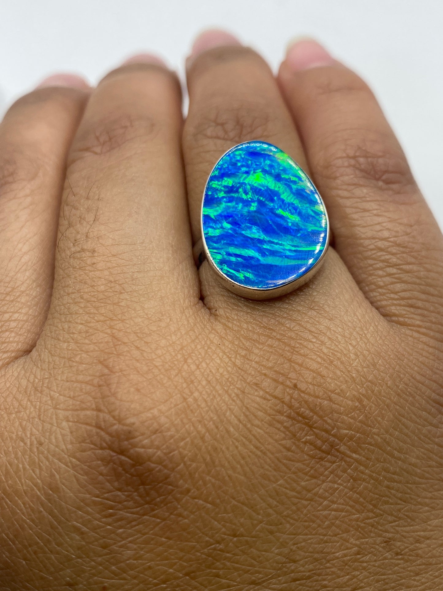 Sello 950 en la banda interior del anillo de plata Taxco