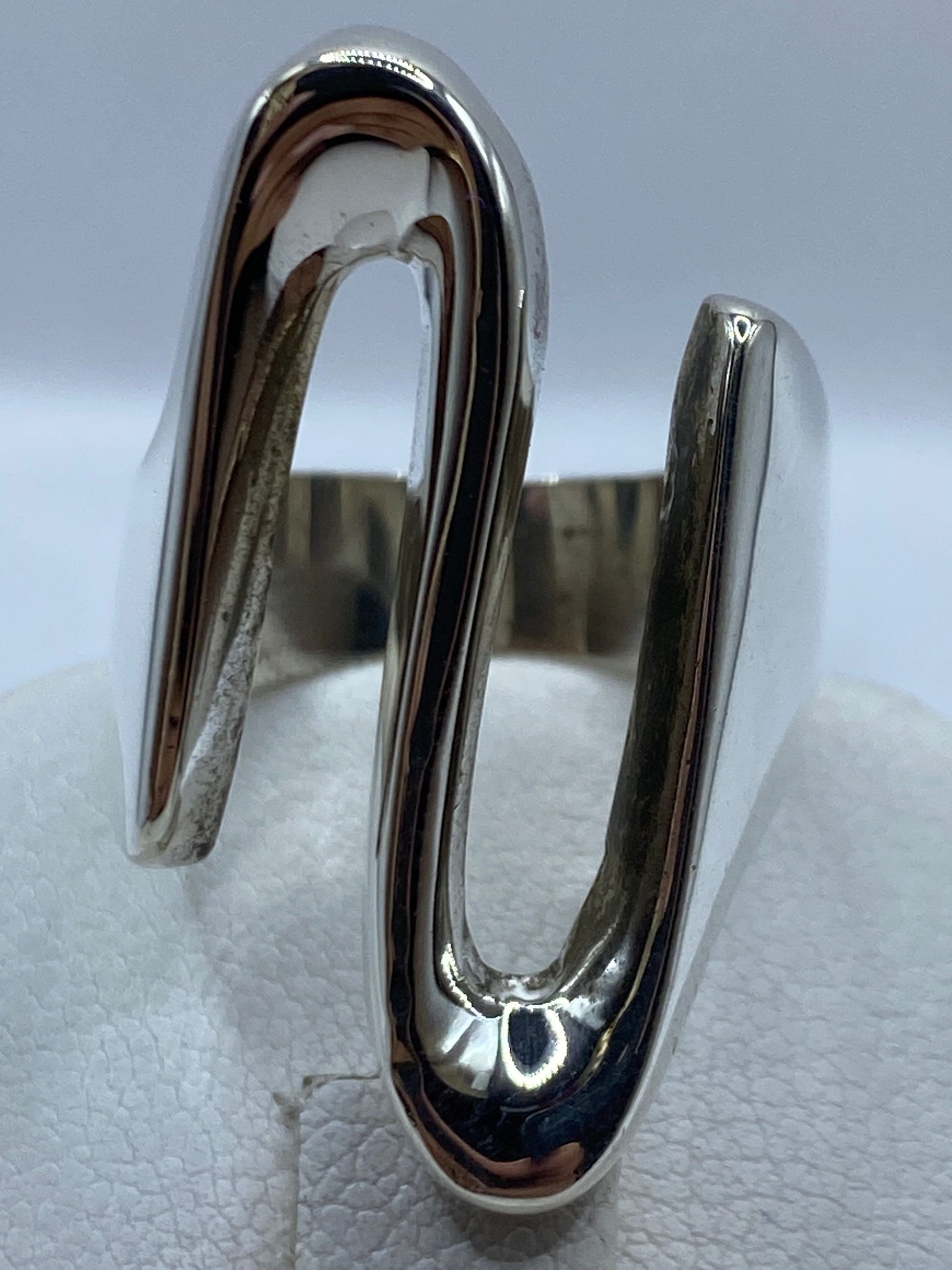 Anillo de Plata Minimalista Ovalado — Diseño Puro — foto 3