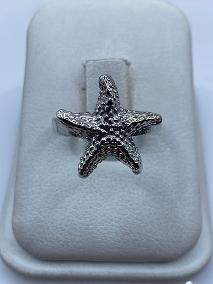 Anillo de plata .925 con diseño de estrella marina fundido en Taxco, vista frontal