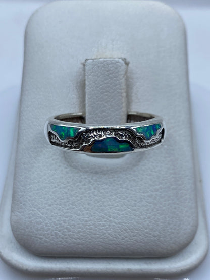 Anillo unisex de plata .950 con ópalo de fuego azul cielo en estuche blanco